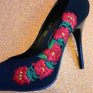 Embroidered High Heels | Made in Mexico